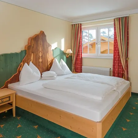 Sankt Georg Aparthotel 4*