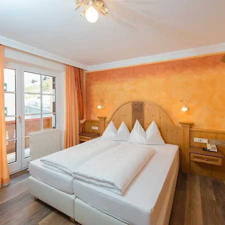 St. Georg Aparthotel 4*