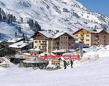 Sankt Georg Hotel apartamentowy Obertauern