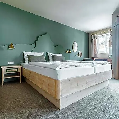 Sankt Georg Hotel apartamentowy 4*
